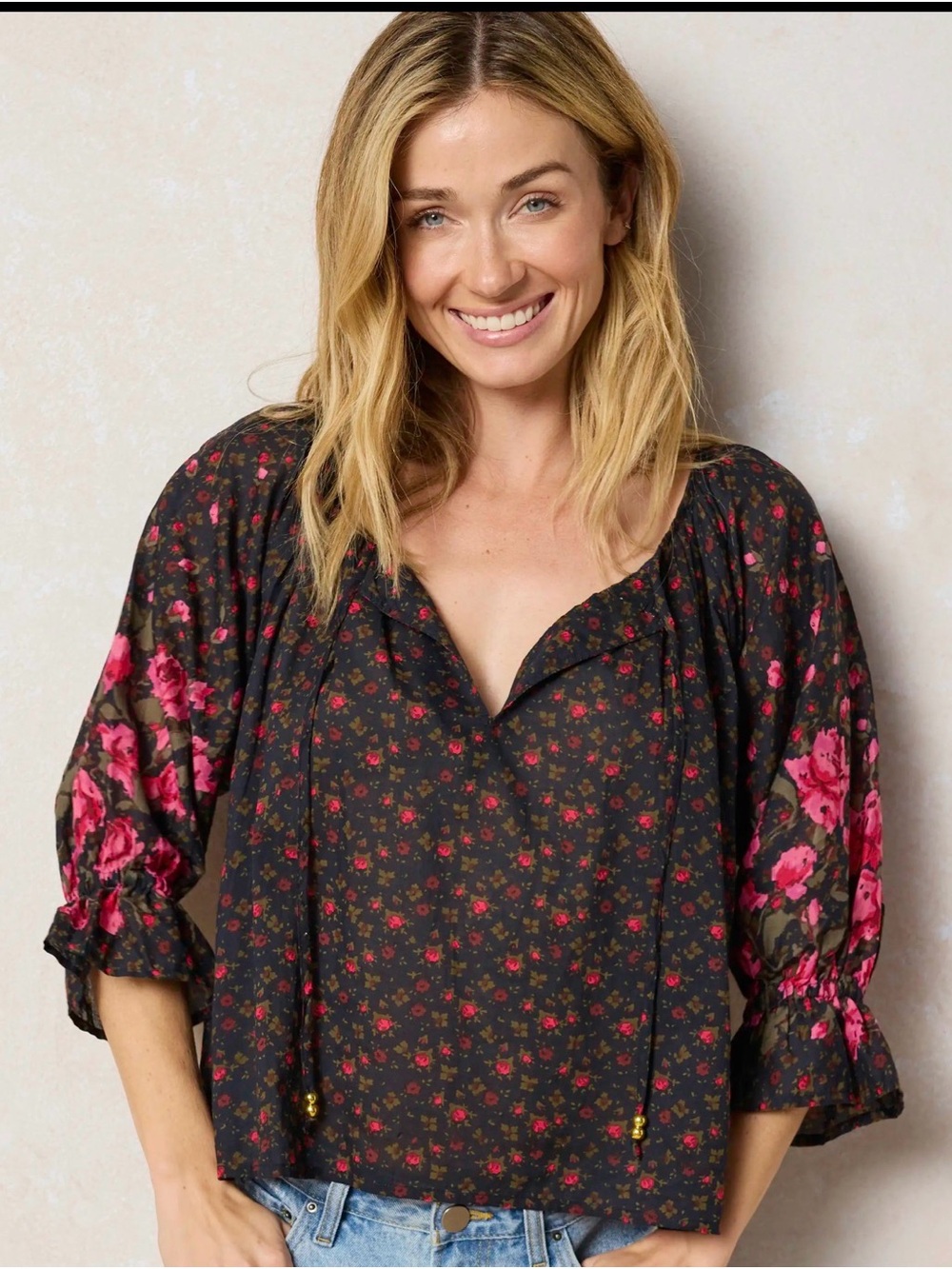 Natural Life women’s small Floral Peasant Blouse in Black and Pink